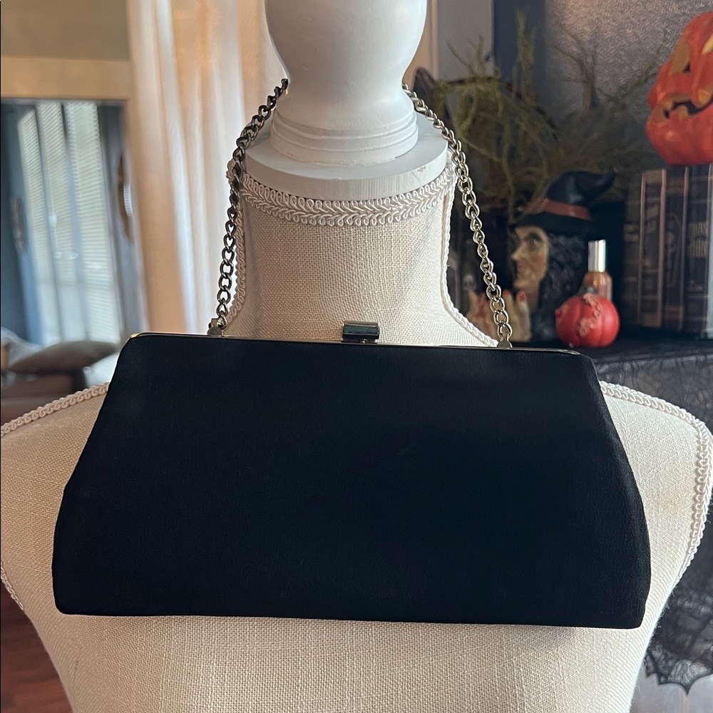 Chic Black Chain Wristlet Clutch